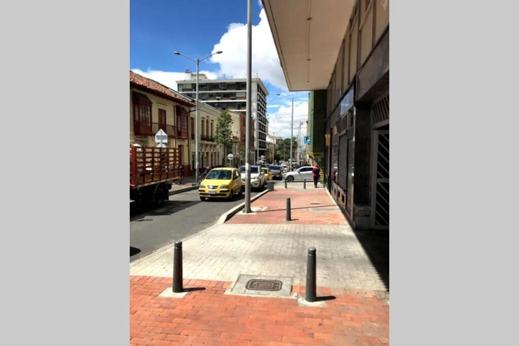 - Apto En El Corazon De La Ciudad Con Vista Unica *